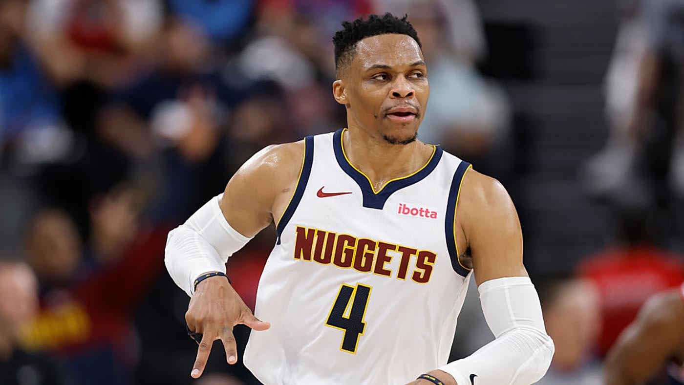 https://sportshub.cbsistatic.com/i/2025/08/11/5f13a8ee-6d60-48a9-96ea-562b9d14df7a/russ.jpg