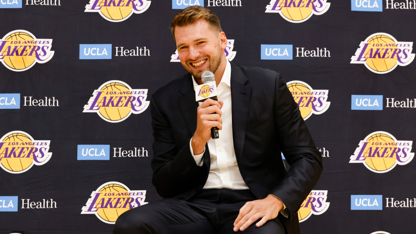 https://sportshub.cbsistatic.com/i/2025/08/11/a0550028-4c41-450c-8212-c83d255def4f/luka-doncic-getty-18.png