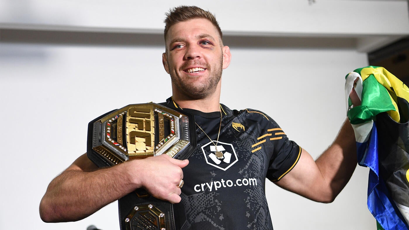 https://sportshub.cbsistatic.com/i/2025/08/12/ff70642c-0217-4e19-b761-c2cd4beabc29/dricus-du-plessis-ufc-319-khamzat-chimaev-mma-news-today-aug-12-2025.jpg