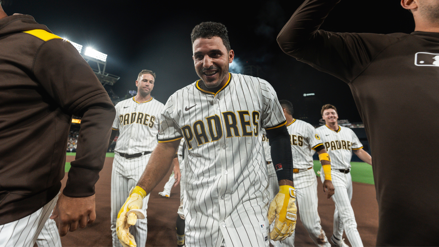 https://sportshub.cbsistatic.com/i/2025/08/15/c36dd1b8-0942-4ef2-909a-756bb917b57d/ramon-laureano-getty.png
