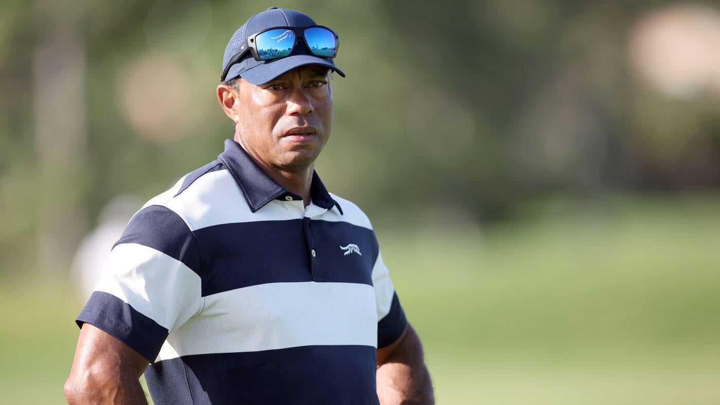 https://sportshub.cbsistatic.com/i/2025/08/20/0adb0a0c-ce2b-4197-a8b0-4b07e2f1800e/tiger-woods-july-2025.jpg