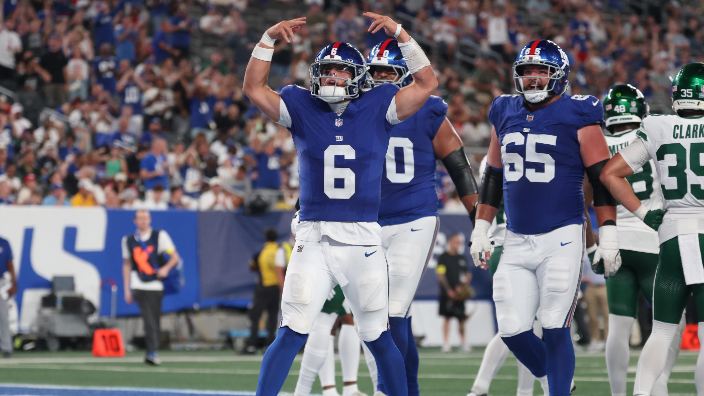 https://sportshub.cbsistatic.com/i/2025/08/20/63f34ee6-7409-407f-8a49-4da51cd0c883/jaxson-dart.png
