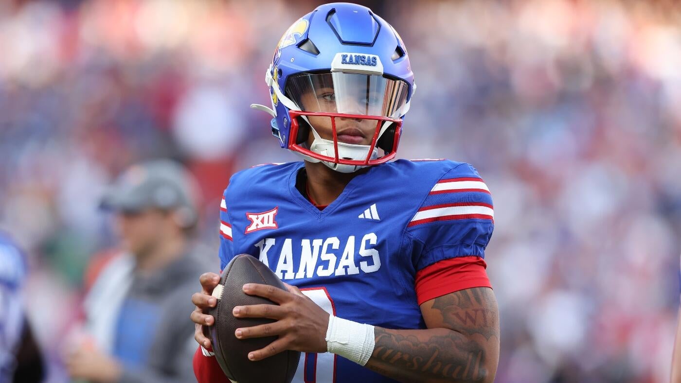 https://sportshub.cbsistatic.com/i/2025/08/20/b96cf23e-18cf-4d28-a8e4-23199b5a38bd/jalon-daniels-kansas-getty-images.jpg