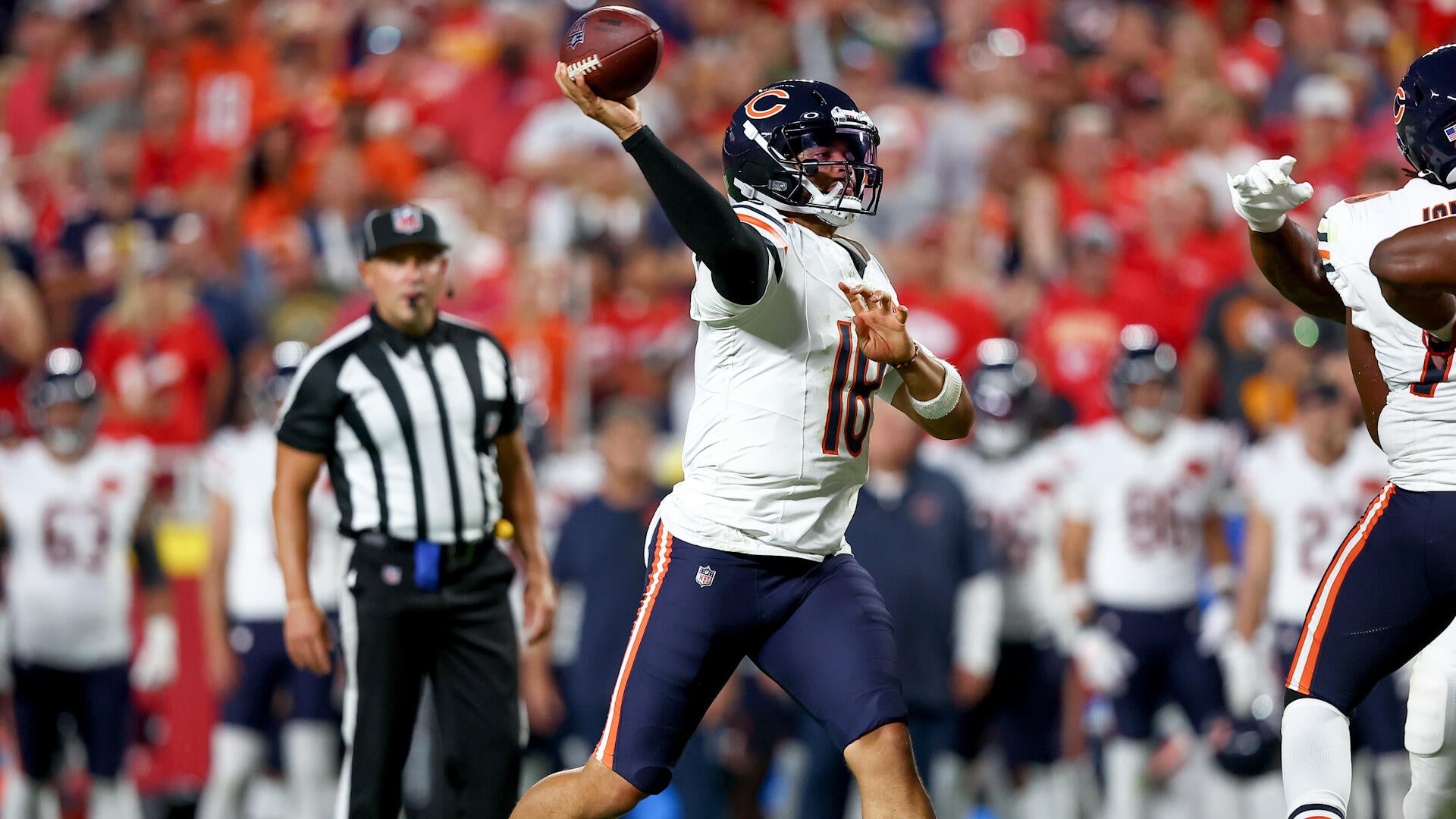 https://sportshub.cbsistatic.com/i/2025/08/23/8d194afa-a571-4231-b260-50b84361ccbb/bears.jpg