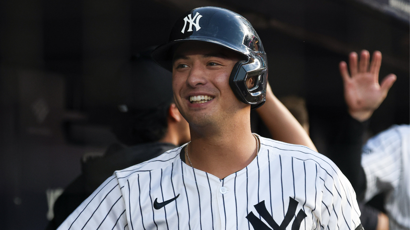 
                        Yankees' Anthony Volpe gets vote of confidence from manager Aaron Boone after benching: 'Our shortstop'
                    