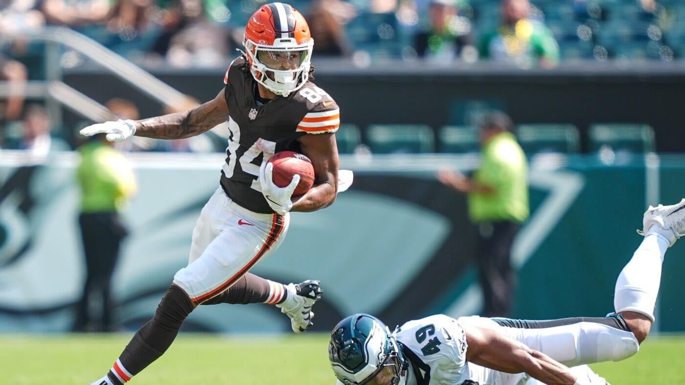 https://sportshub.cbsistatic.com/i/2025/08/26/39221a78-d3d0-4c70-a585-92a9865af25b/gage-larvadain.jpg