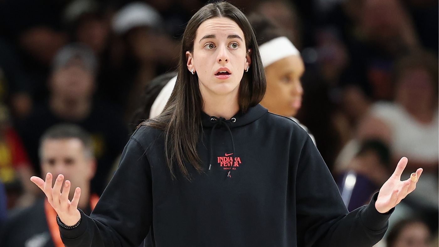
                        Caitlin Clark injury update: Fever star out for rest of 2025 WNBA season, calls it 'incredibly frustrating'
                    