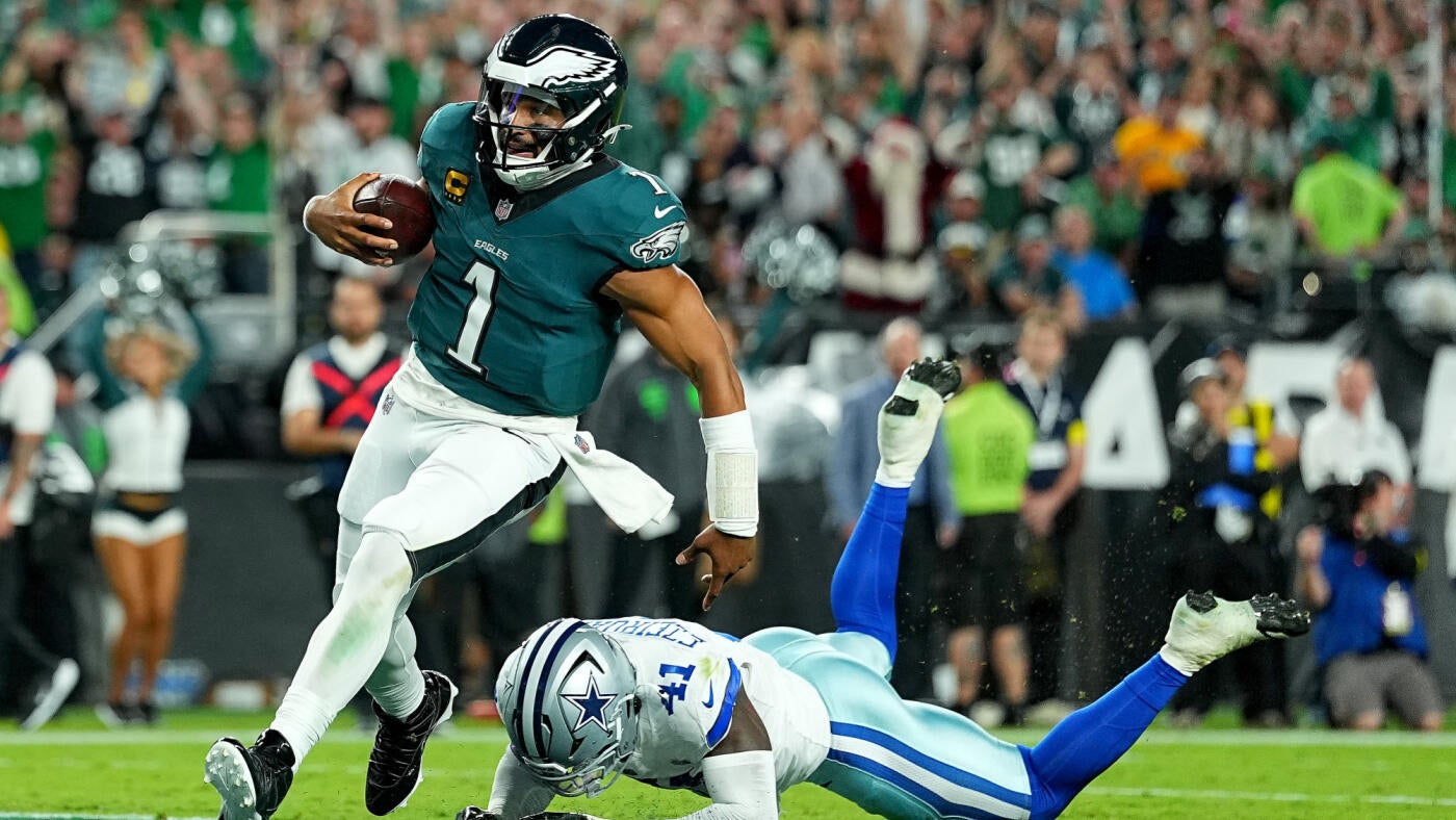 https://sportshub.cbsistatic.com/i/2025/09/05/572191a1-e93d-4d00-9d6b-c60436b0e38a/jalenhurts.jpg