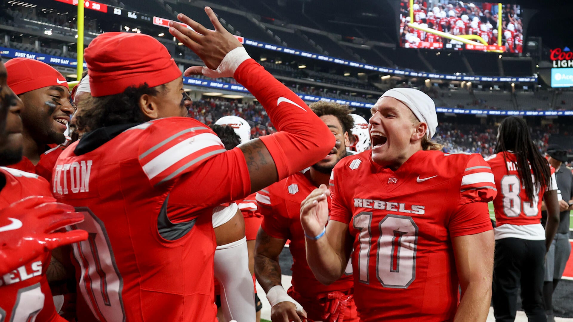 https://sportshub.cbsistatic.com/i/2025/09/07/9fa60f4d-28c8-43ee-aab9-53cc3c1d5e97/rebels.jpg
