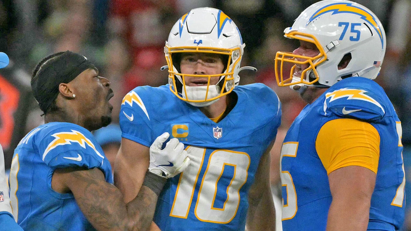 <a href="https://www.cbssports.com/nfl/news/2025-nfl-playoff-picture-ranking-afc-wild-card-contenders-feisty-chargers-choppy-chiefs/" target="_blank">2025 NFL playoff picture: Ranking AFC wild-card contenders, from feisty Chargers to choppy Chiefs</a>
