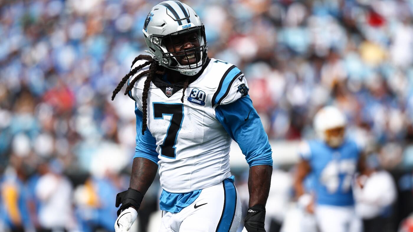 Jadeveon Clowney signs with Cowboys: Jerry Jones announces former No. 1 overall pick is joining Dallas