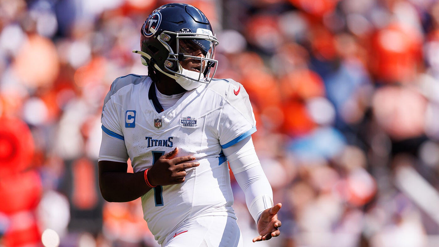 Tennessee Titans v Denver Broncos