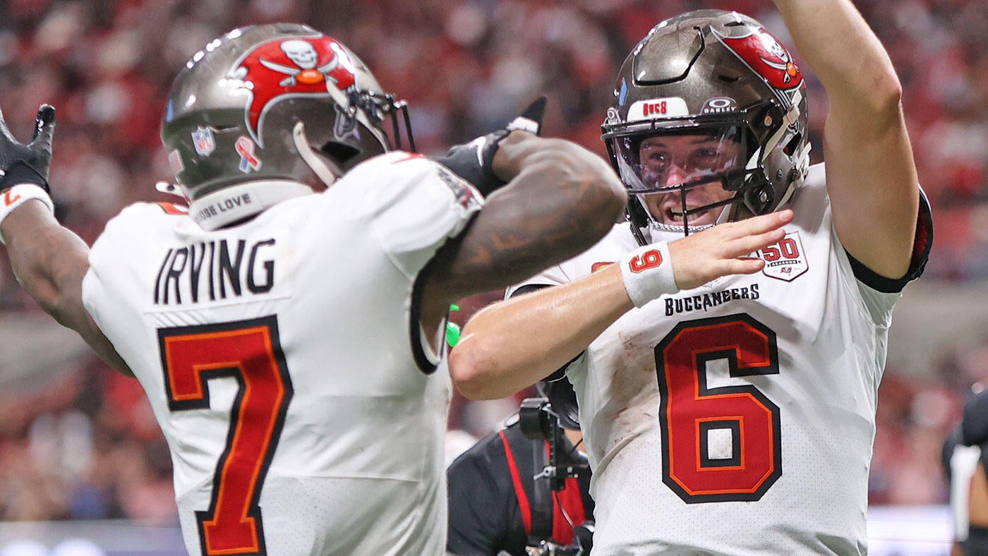 https://sportshub.cbsistatic.com/i/2025/09/11/32bdba7a-79c0-4988-a0ac-95664cf9d17d/imagn-bucky-irving-baker-mayfield-buccaneers.jpg