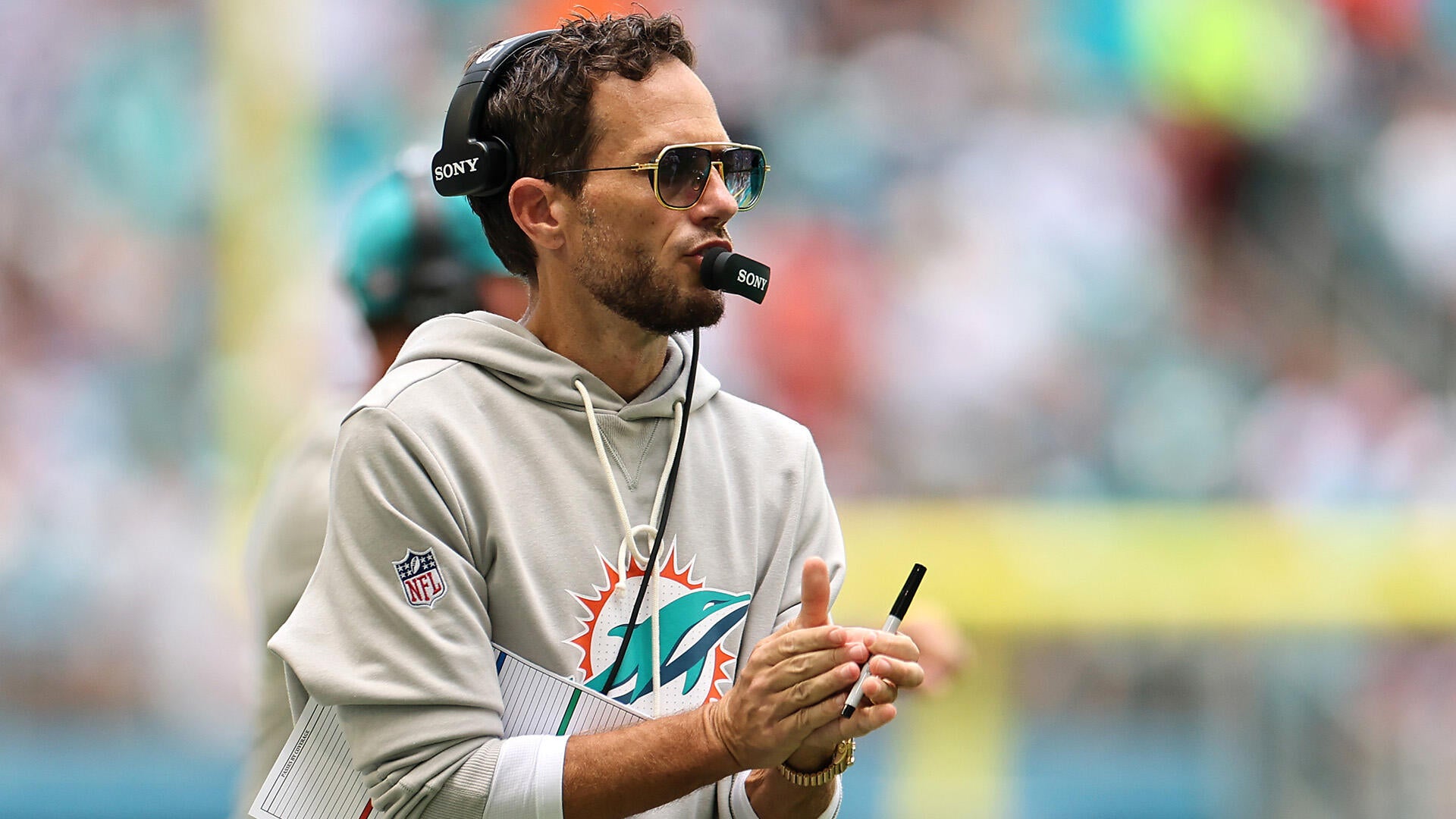 <a href="https://www.cbssports.com/nfl/news/why-0-3-dolphins-might-have-just-unofficially-eliminated-themselves-from-nfl-playoff-race/" target="_blank">Why 0-3 Dolphins might have just unofficially eliminated themselves from NFL playoff race after loss to Bills</a>