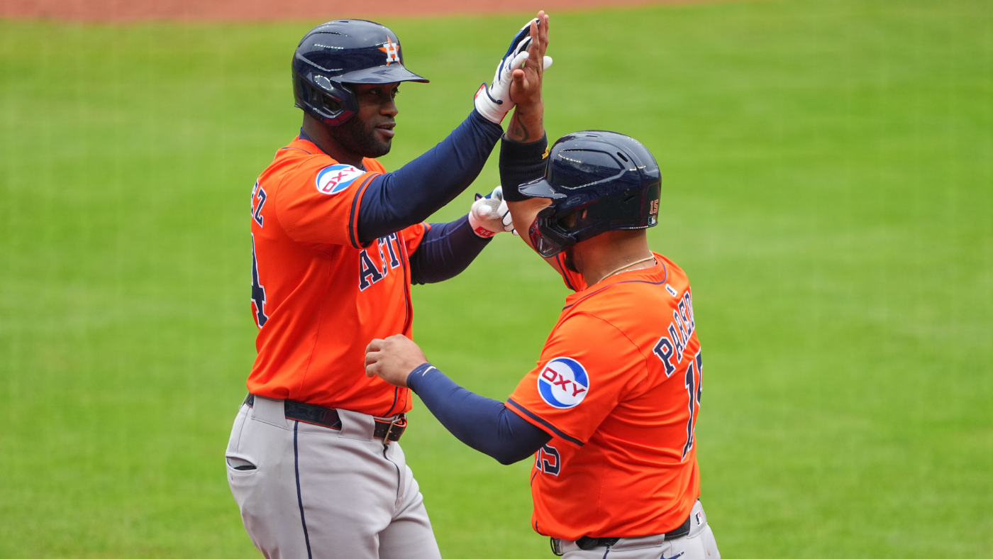 Astros place Yordan Alvarez on IL, activate Isaac Paredes ahead of key series vs. Mariners