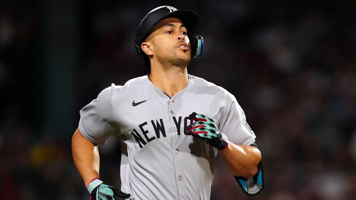 https://sportshub.cbsistatic.com/i/2025/09/21/1657cd5f-977d-4b6e-8b2a-f8c420fb062a/giancarlo-stanton-yankees-getty-1.png