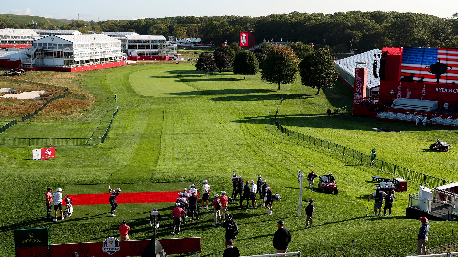 How Will The New York Crowd Impact The Ryder Cup? Stream of Golf CBS