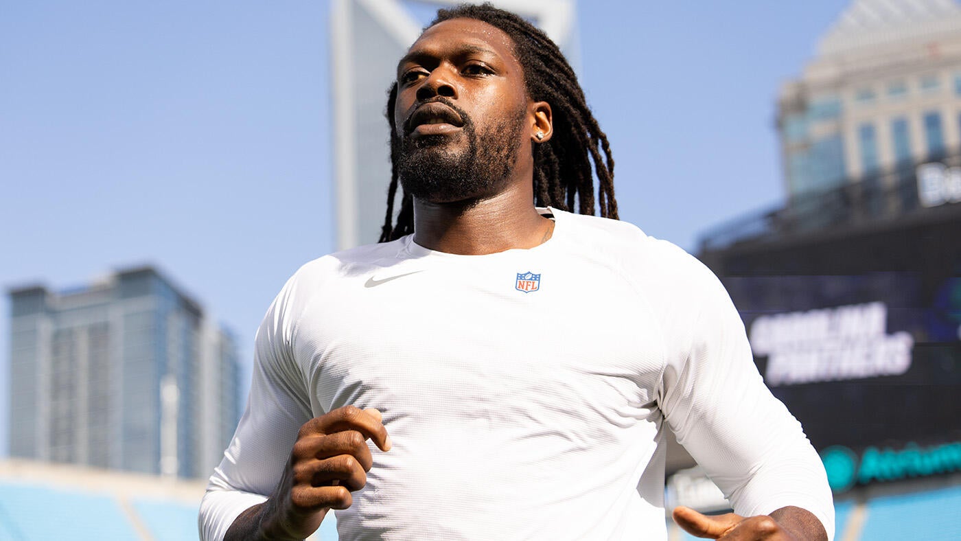Cowboys' Jadeveon Clowney hopes to spark Dallas' lackluster pass rush just in time for Micah Parsons' return