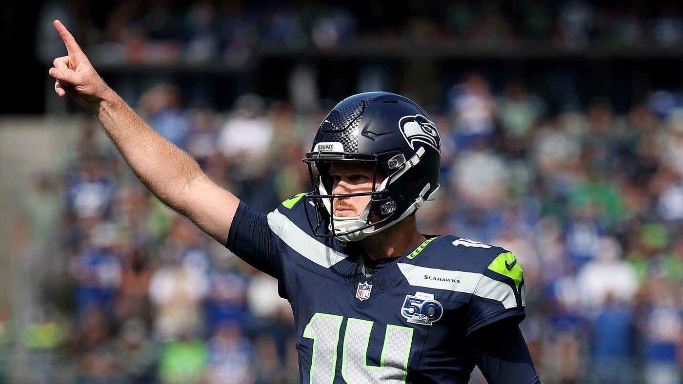 https://sportshub.cbsistatic.com/i/2025/09/26/5982d002-a54f-42cc-a65d-97e2098556ac/gettyimages-2236746225-1.jpg