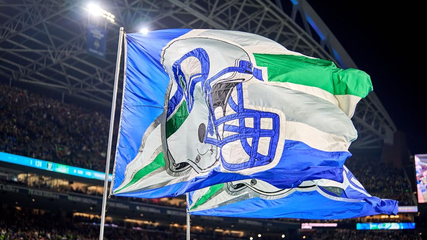 https://sportshub.cbsistatic.com/i/2025/09/28/c044a387-6acd-46e0-9d30-5e9ac58fa2e3/seahawkslogo.jpg