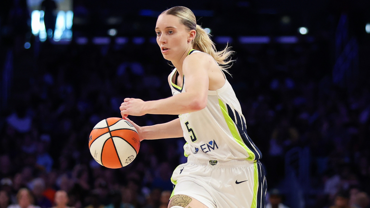 https://sportshub.cbsistatic.com/i/2025/09/29/1f4766de-bbb0-43bc-a1e2-6afb858ef6f7/paige-bueckers-getty-1.png