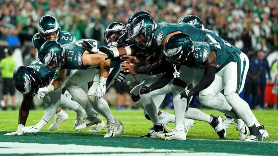 Dallas Cowboys v Philadelphia Eagles