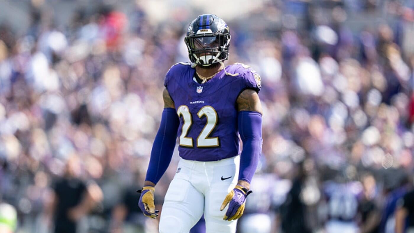 Ravens' Derrick Henry ties NFL legend Walter Payton with 110th career rushing touchdown