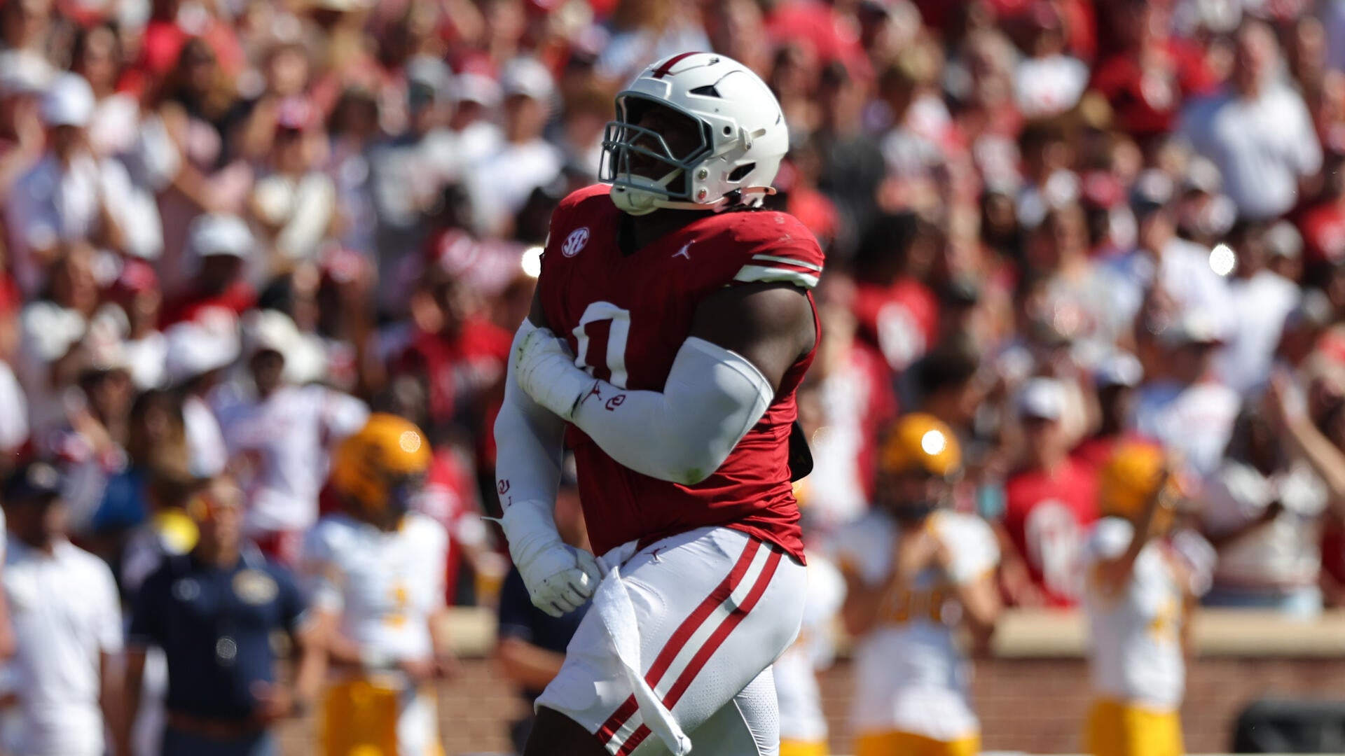 https://sportshub.cbsistatic.com/i/2025/10/05/2de6d972-6eee-4def-b181-18920ee924ce/sooners.jpg