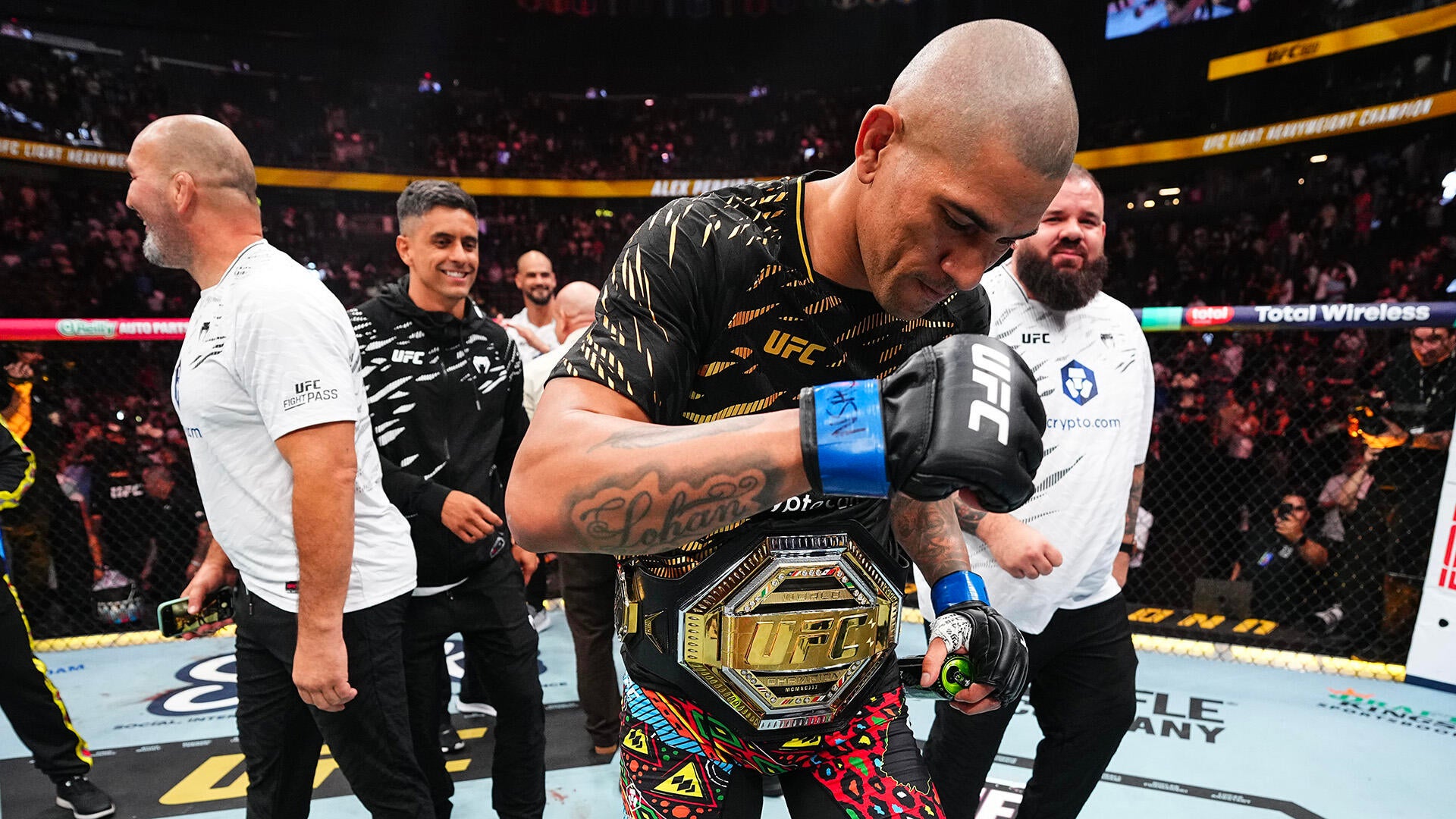 https://sportshub.cbsistatic.com/i/2025/10/06/8d6be1be-e7b4-4817-9e29-6fb8cf6e7976/gettyimages-2239296601.jpg