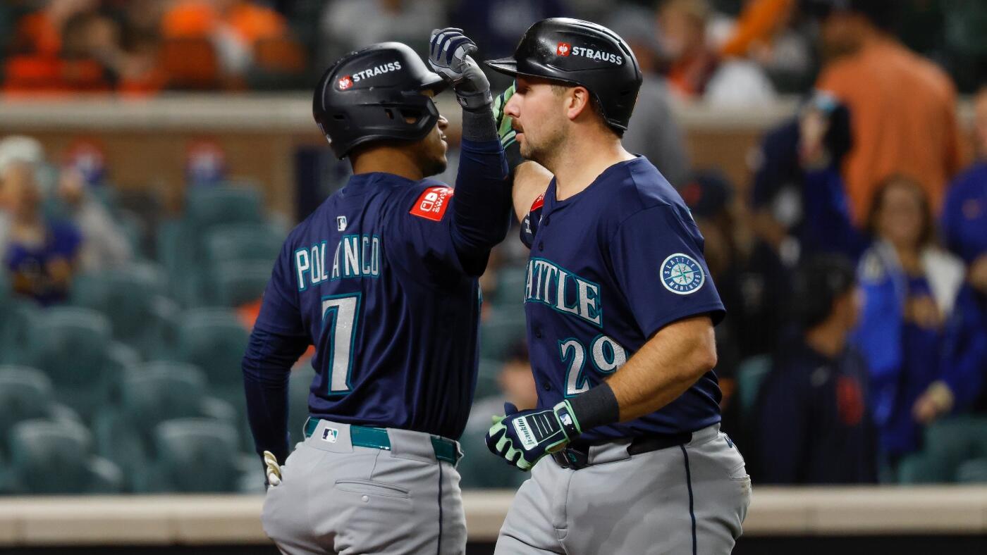 Today's early best bets to target: Top Wednesday college football, MLB picks for Tigers-Mariners, Brewers-Cubs