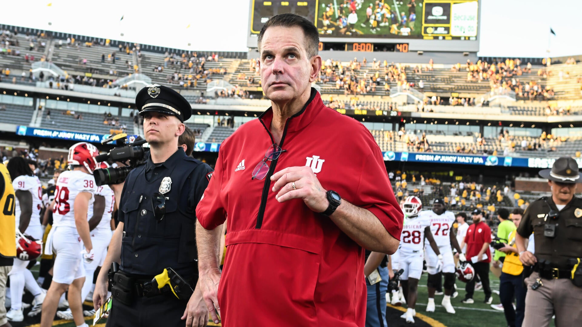 <a href="https://www.cbssports.com/college-football/news/college-football-week-8-power-ratings-indiana-jumps-to-tier-2-usc-moves-up-to-tier-5/" target="_blank">College football Week 8 power ratings: Indiana jumps to Tier 2, USC moves up to Tier 5</a>