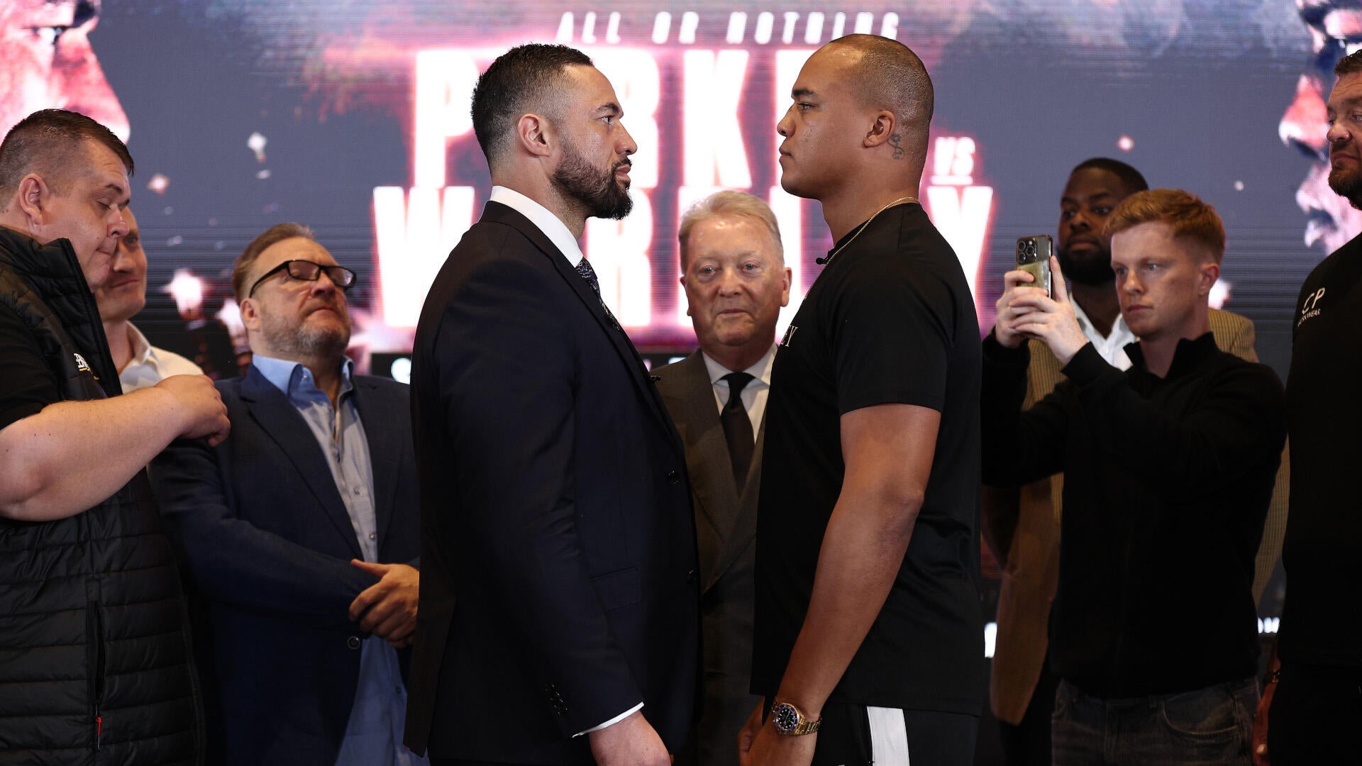 https://sportshub.cbsistatic.com/i/2025/10/14/2aadfca4-b2f6-49c0-b643-cda22d4e88a4/joseph-parker-fabio-wardley-getty.jpg