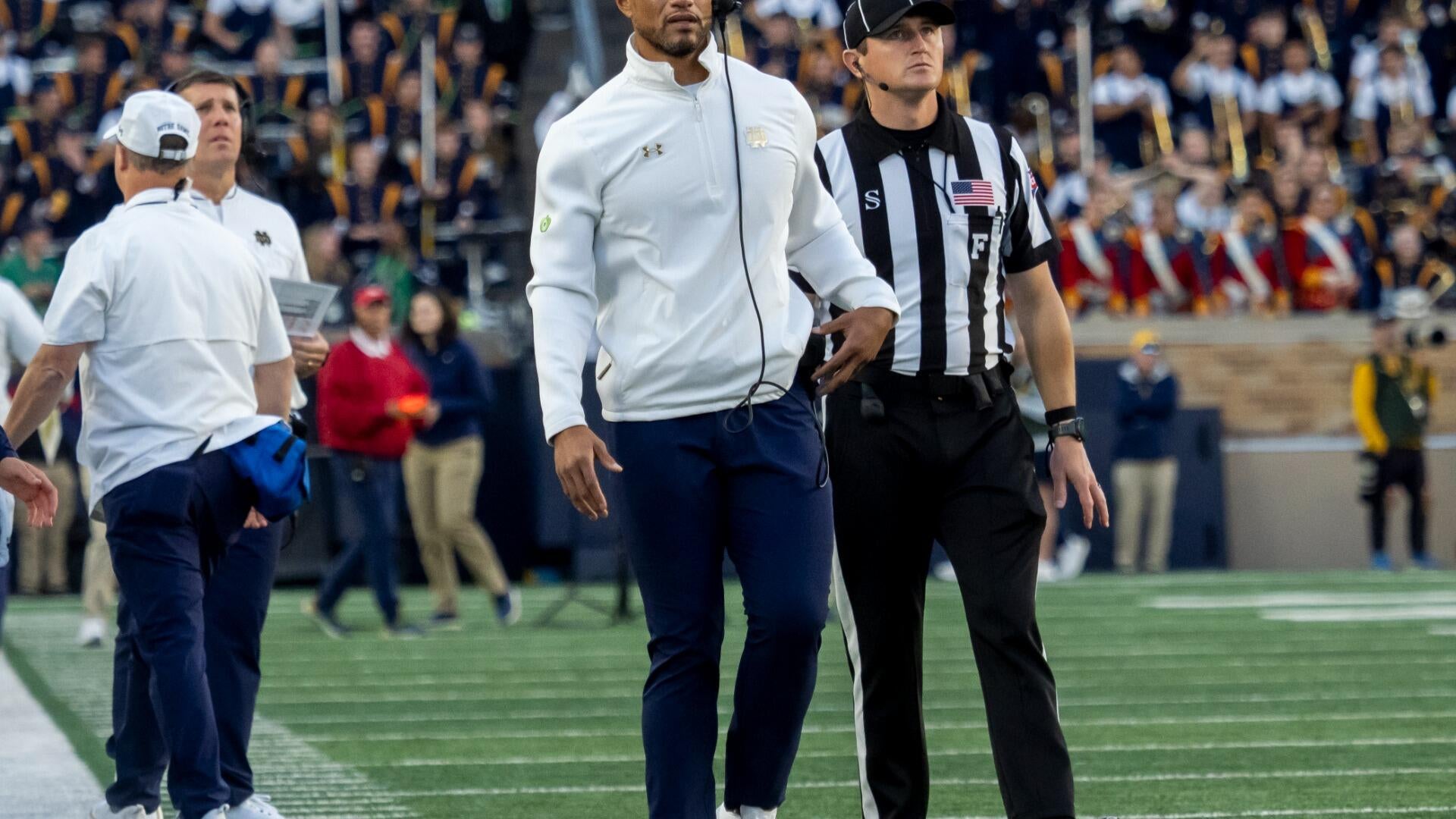https://sportshub.cbsistatic.com/i/2025/10/14/a39a99c6-3609-4cb7-99ae-1e769670c976/gettyimages-2240446790-1920x1080.jpg