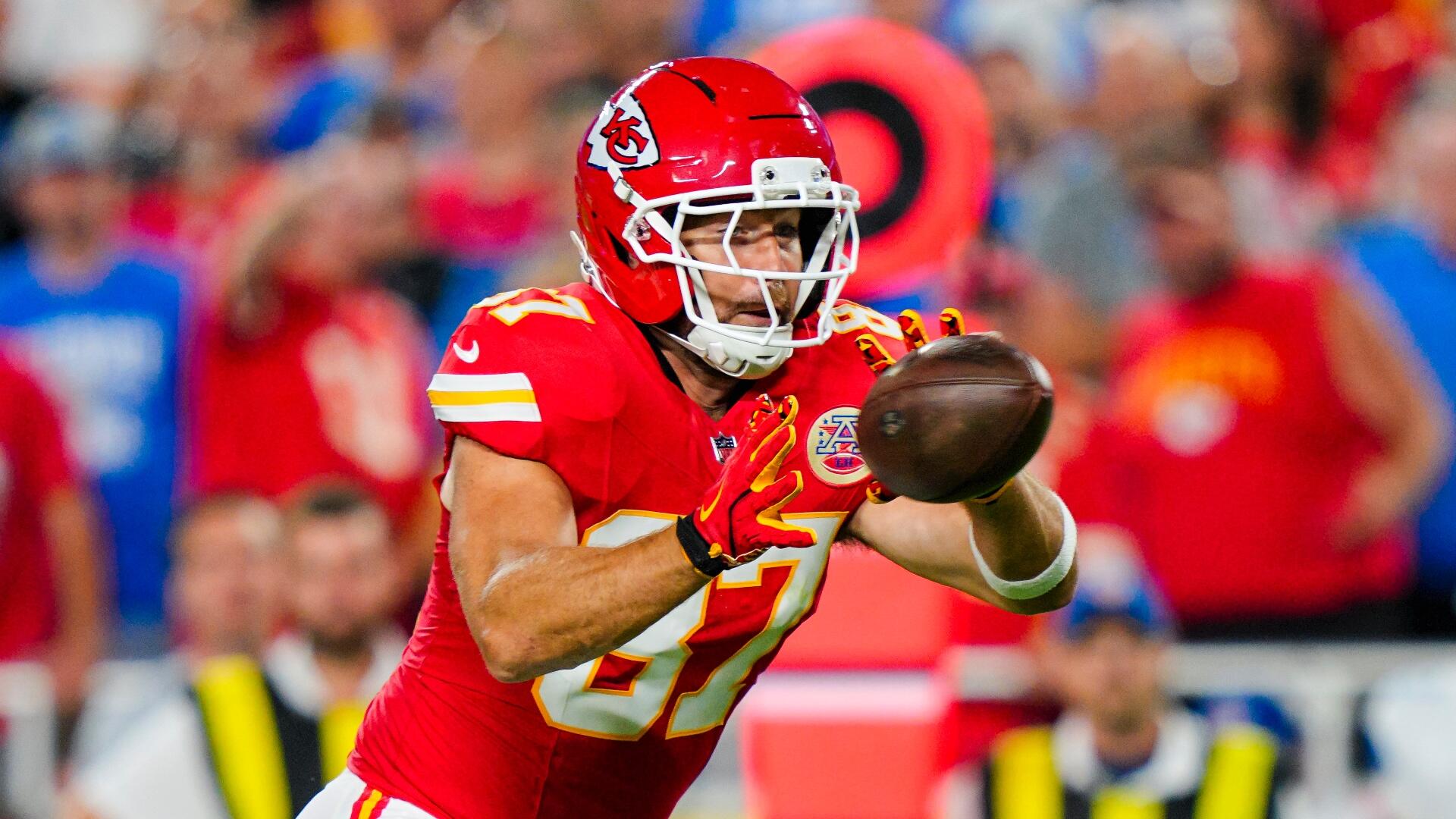 cbssports.com - Richard Louis - Week 7 Tight End picks: This DraftKings parlay with Travis Kelce, Sam LaPorta, Jake Ferguson pays 5-1