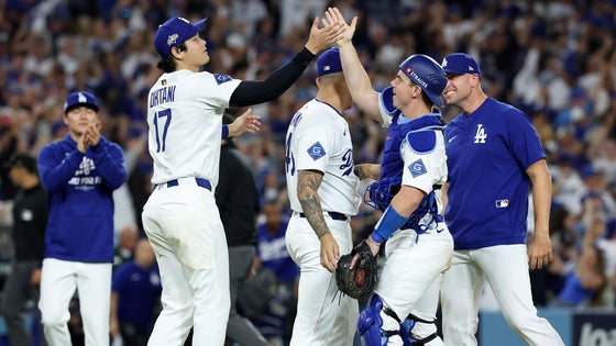 ohtani-dodgers-g.jpg