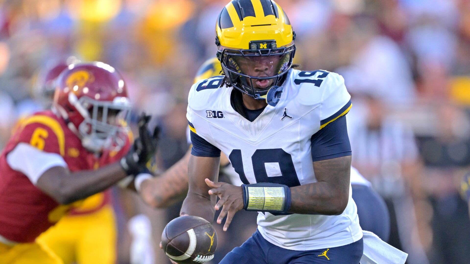 Michigan vs. Washington odds, picks, prediction, best bets from proven model  www.cbssports.com