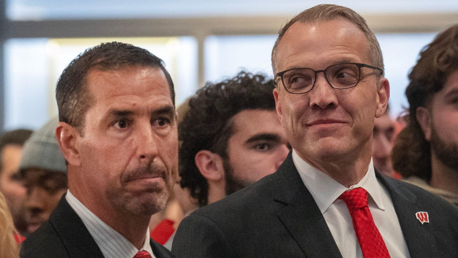 <a href="https://www.cbssports.com/college-football/news/luke-fickell-gets-vote-of-confidence-from-wisconsin-ad-chris-mcintosh-despite-disappointment-over-season/" target="_blank">Luke Fickell gets vote of confidence from Wisconsin AD Chris McIntosh despite ‘disappointment’ over season</a>