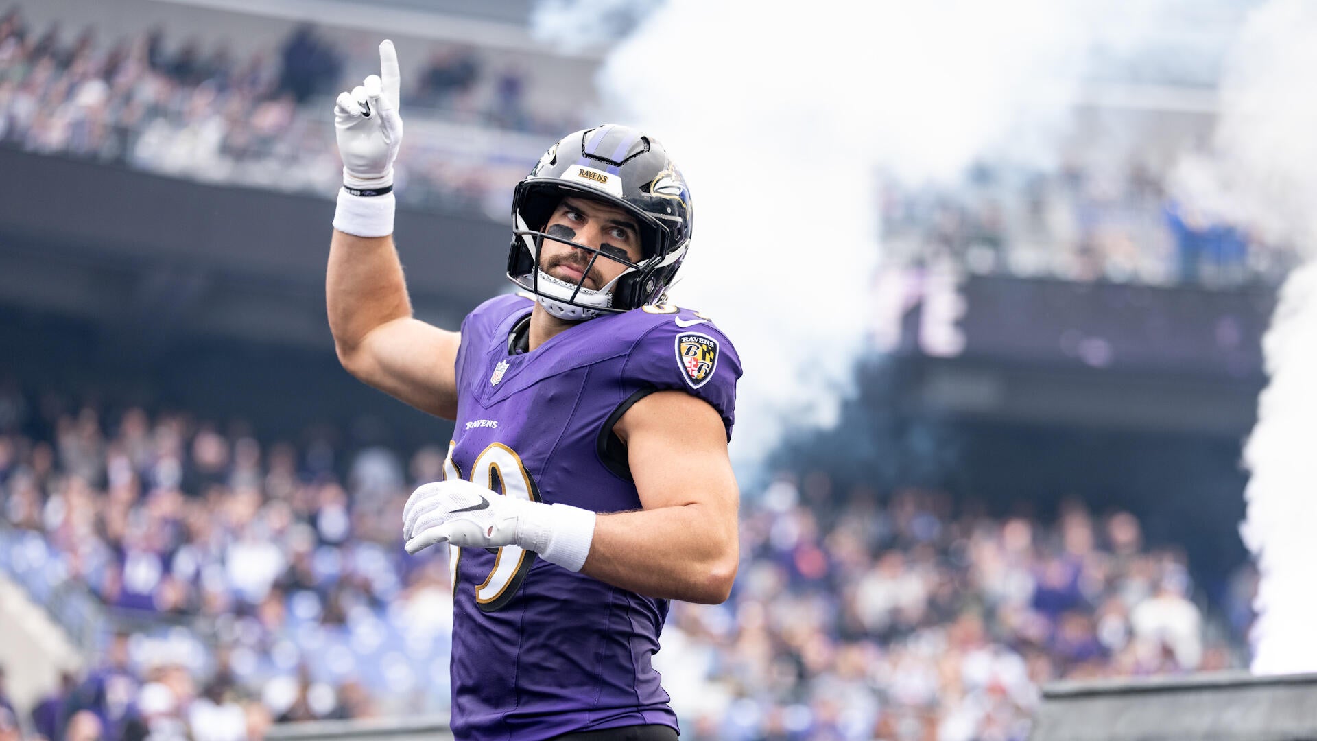 NFL DFS, Ravens vs. Patriots: Top daily Fantasy picks, lineups, advice, stacks for 'Sunday Night Football'