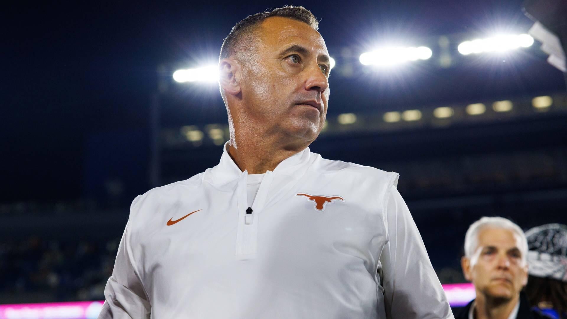 Is it fixable? As Texas’ offensive struggles continue, tough questions face Steve Sarkisian, Arch Manning
