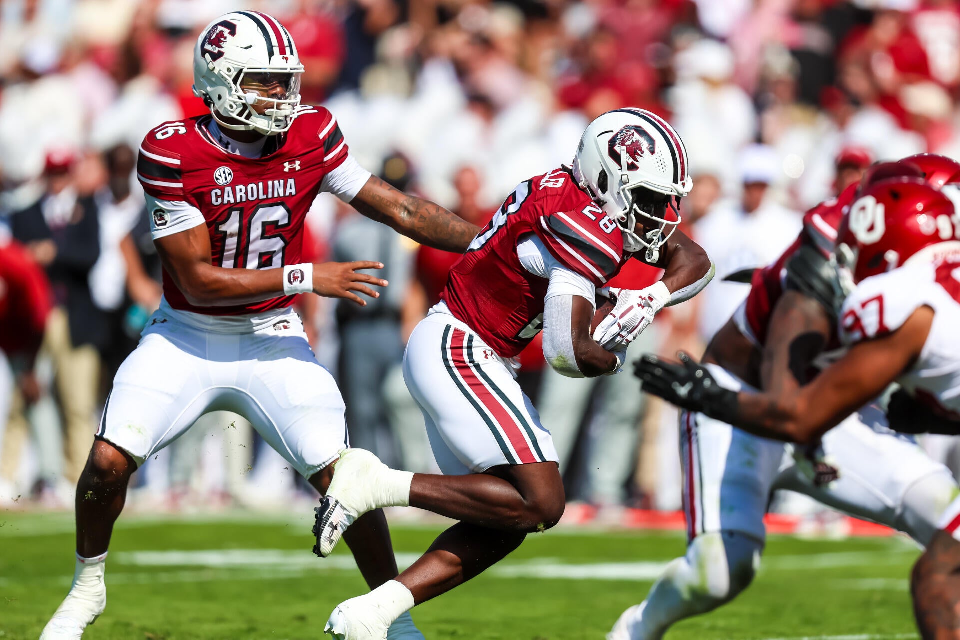 <a href="https://www.cbssports.com/college-football/news/college-football-betting-south-carolina-vs-alabama-among-experts-best-week-9-spots-to-target/" target="_blank">College football betting: South Carolina vs. Alabama among expert’s best Week 9 spots to target</a>