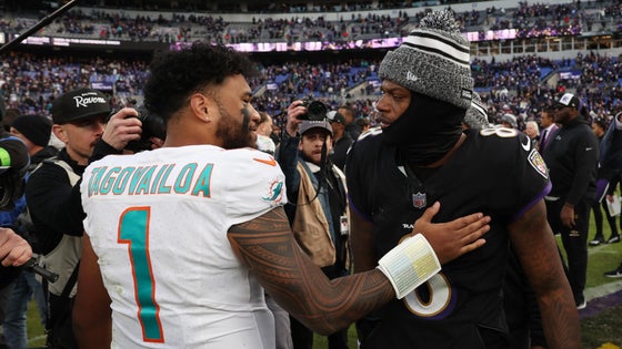 tua-tagovailoa-lamar-jackson.jpg