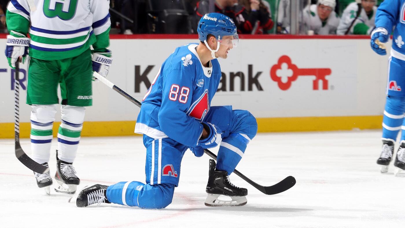 
                        After getting burned last year, Avalanche agree to eight-year, $92 million contract extension for Martin Necas
                    