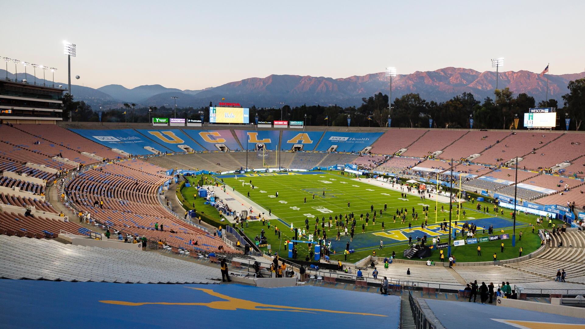 <a href="https://www.cbssports.com/college-football/news/rose-bowl-suing-ucla-relocate-football-games-sofi-stadium/" target="_blank">Rose Bowl, Pasadena suing UCLA for allegedly trying to relocate football games to SoFi Stadium</a>