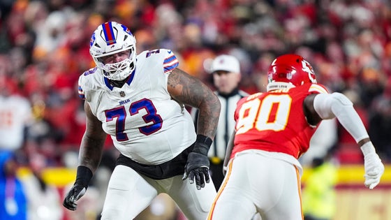 Dion Dawkins Bills Chiefs