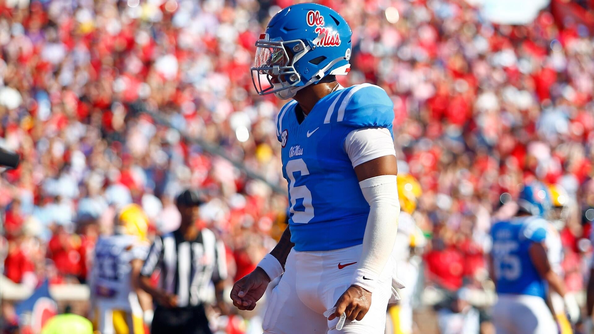 College football Week 10 picks against the spread, trends: Expert on 21-7 roll reveals best bets