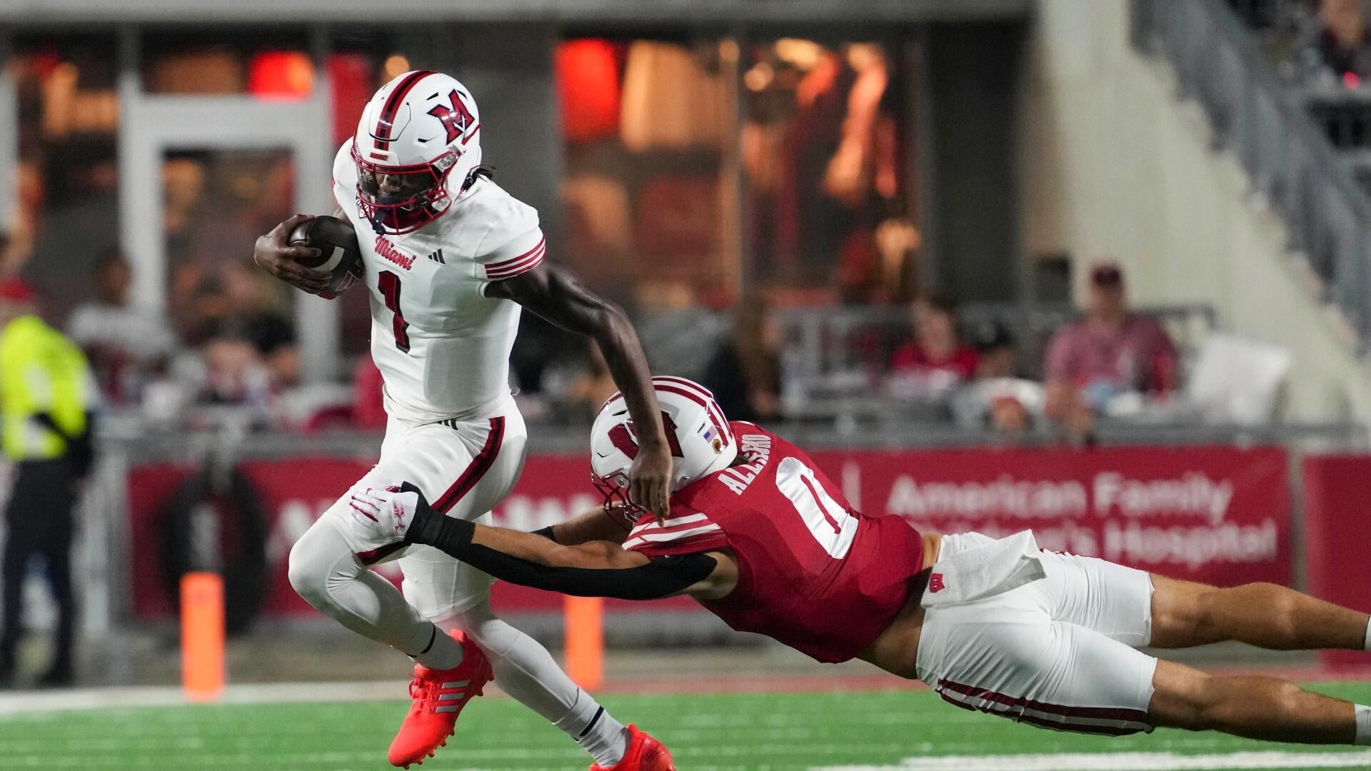 <a href="https://www.cbssports.com/college-football/news/2025-week-11-college-football-free-bets-odds-picks-miami-oh-umass-tuesday-nov-4/" target="_blank">2025 Week 11 college football free bets, odds, picks: Back Miami (OH) and UMass on Tuesday, Nov. 4</a>
