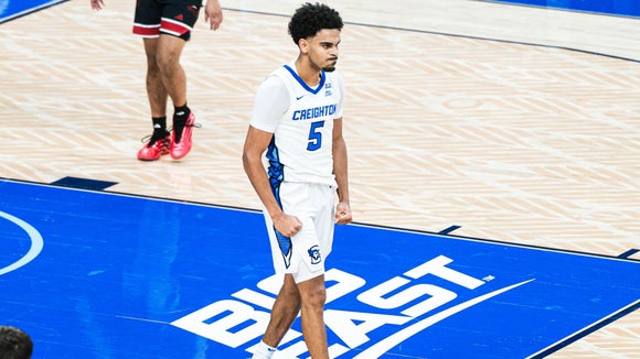 South Dakota vs Creighton