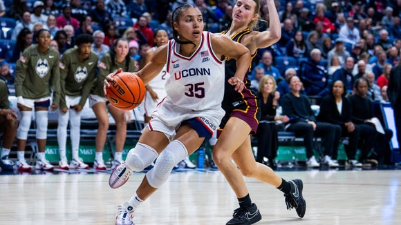 Loyola Chi. vs UConn