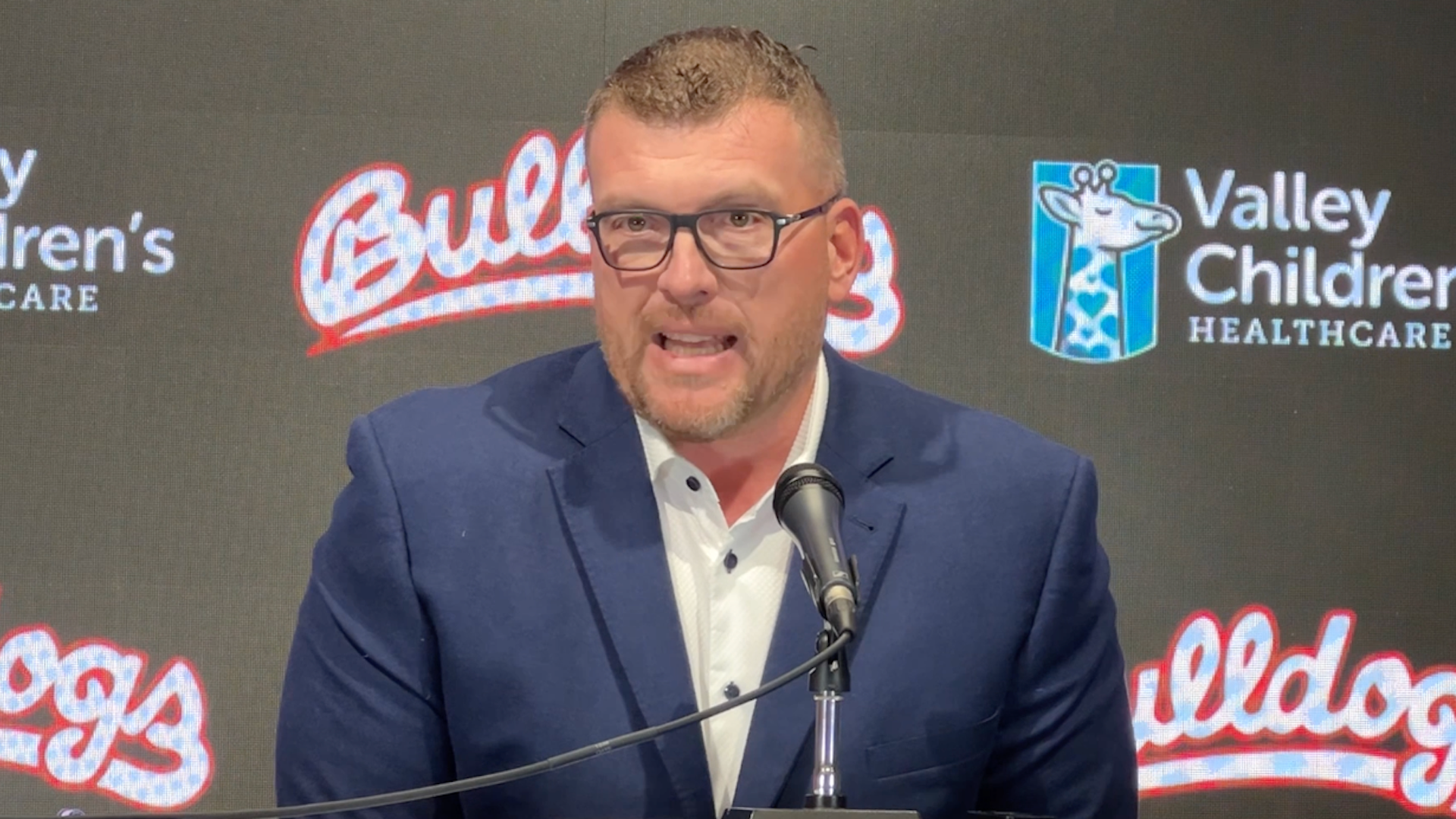 Fresno State coach Matt Entz previews Senior Night, Utah State game ...