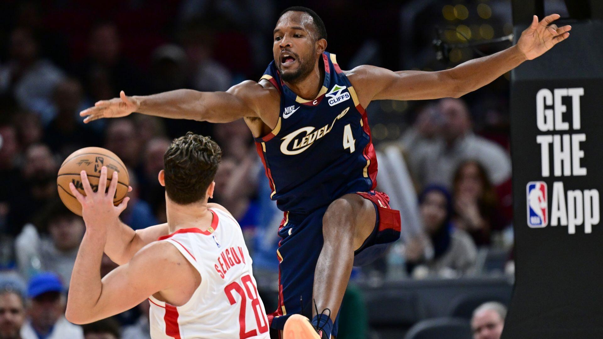 NBA DFS: DraftKings, FanDuel daily Fantasy basketball picks for Friday, November 21 include Evan Mobley